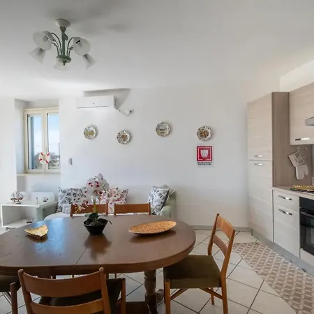 公寓 Seaside Serenity